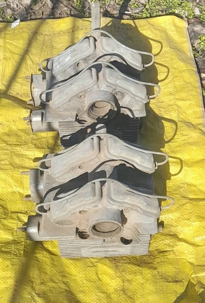 NSU 1200 C hengerfej p�r