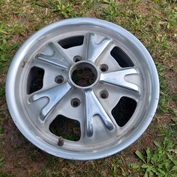 NSU RO80 veterán felni garnitúra eladó