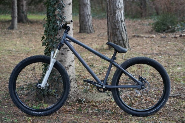 NS Suburban 24" dirt street pumptrack mtb elad