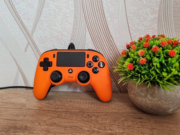 Nacon PS4 kontroller jszer!