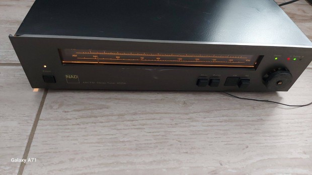 Nad 4020 AM/FM tuner eladó!