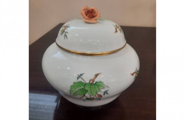 Nagy Herendi hecsedli, csipkebogy mints porceln bonbonier elad!