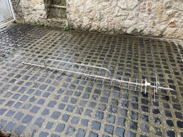 Nagy alu digit Antenna