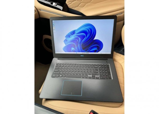 Nagy kijelzős Dell gamer laptop eladó 17.3 hüvelykes Full HD (1920x108