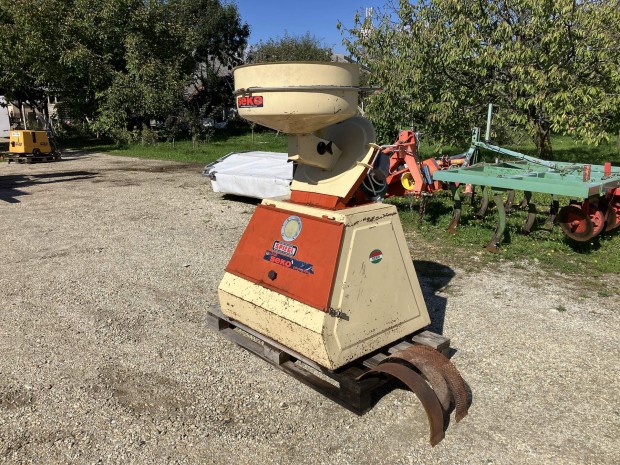 Nagy teljestmny termnydarl darl 5,5 kw