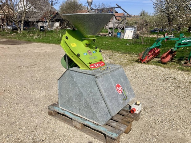 Nagy teljes�tm�ny� term�nydar�l� dar�l� ley 5,5 kw