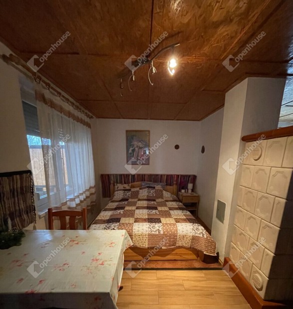 Nagyber�nyben, Balaton-k�zeli ingatlan elad�