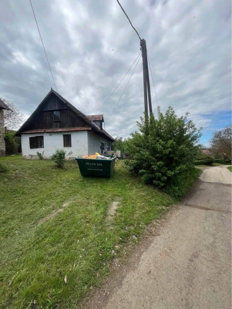 Nagyb�rzs�ny ingatlan