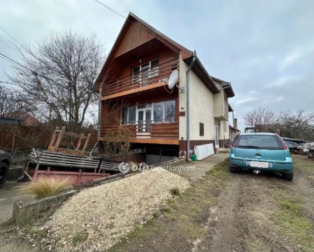 Nagyk�ll�i 116 nm-es h�z elad�