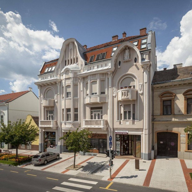 Nagykanizsa belv�rosi lak�s