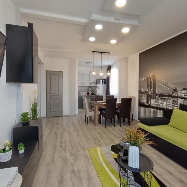 Nagykanizsai 51 nm-es lak�s elad�