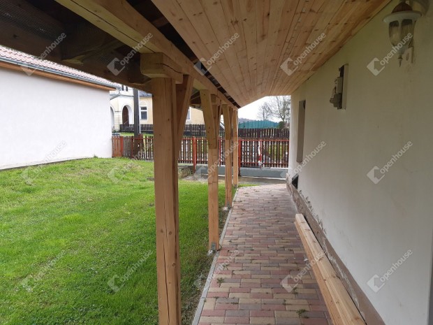 Nagykanizsai 70 nm-es h�z elad�