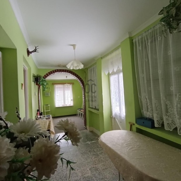 Nagykanizsai 75 nm-es h�z elad�