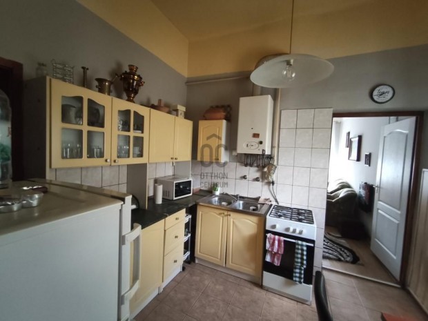 Nagykanizsai elad� 107 nm-es h�z