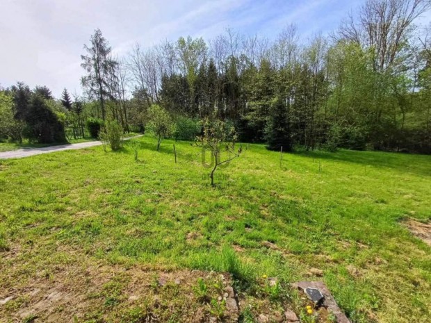 Nagykanizsai elad� 1666 nm-es telek