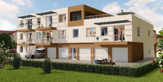 Nagykanizsai elad� 53 nm-es lak�s