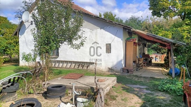 Nagyk�r�si 72 nm-es h�z elad�