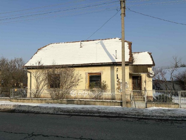 Nagyl�ci 80 nm-es h�z elad�