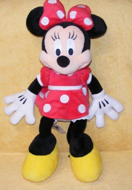 Nagymret Minnie egr plss figura Disney