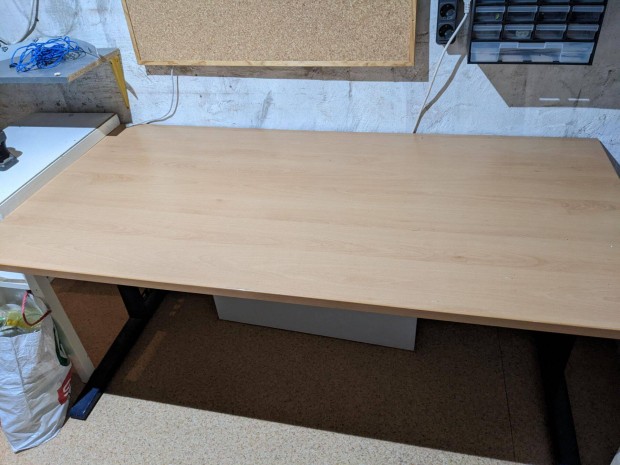 Nagymret, 160x80 cm, stabil irasztal, irodai asztal