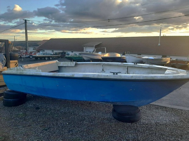 Nagym�ret� cs�nak