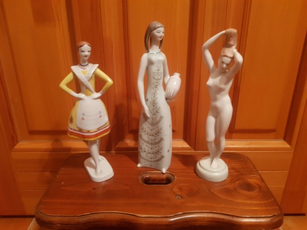 Nagyobb mret porcelnfigurk
