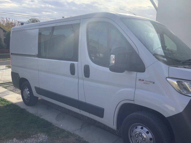 Nagypapa eladja Ducatóját kevés kilométerrel mint az új !