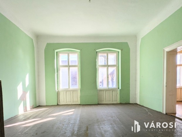 Nagypolg�ri Nagy h�z Nagy telken!