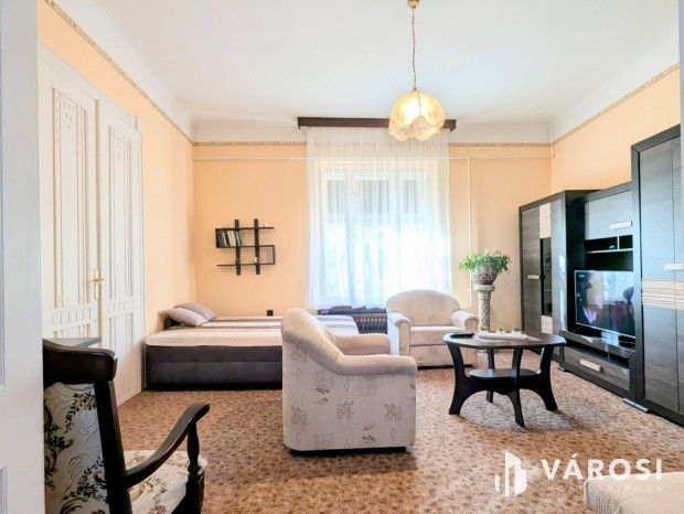 Nagypolg�ri �let�rz�s modern elemekkel!