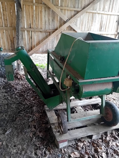 Nagyteljestmny kukoricamorzsol 