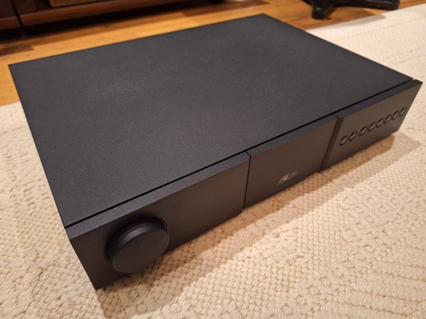 Naim NAC 202 preamp (elfok)