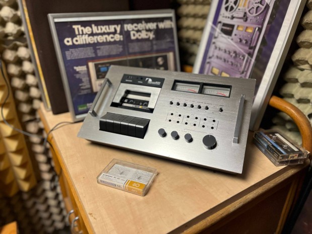 Nakamichi 600 kazettás deck
