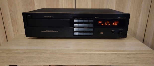 Nakamichi CD4