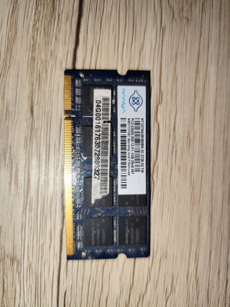 Nanya Sodimm 1GB 2RX8 PC2-5300S-555-12-F1-667