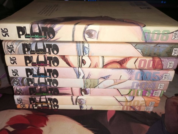 Naoki Urasawa - Pluto (manga angol nyelv)