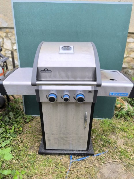 Napoleon Legend grill gázgrill teraszgrill