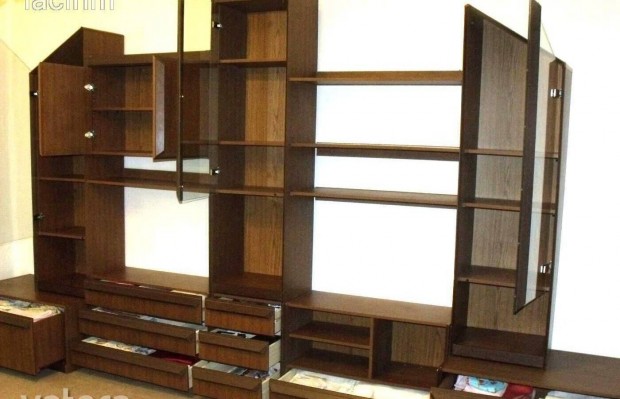 Nappali szekr�nysor