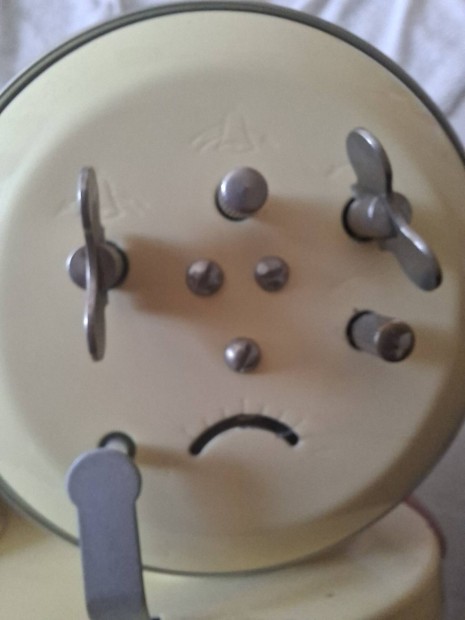 Napt�ras k�nai �ra