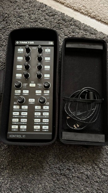 Native Instruments Traktor X1 Mk1 + tok