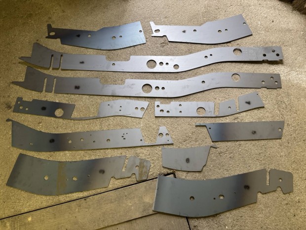 Navara D40 alv�z er�s�t� szett