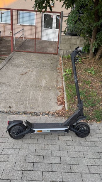 Navee S60 elektromos roller