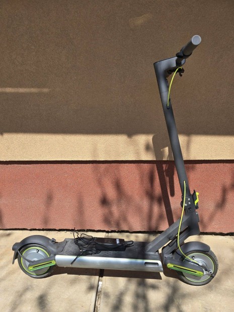 Navee s65 Elektromos roller 500w max 25km/h