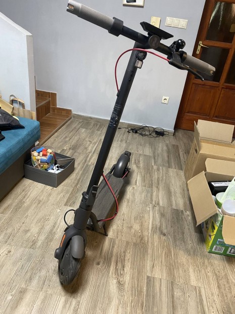 Navee v40i pro elektromos roller