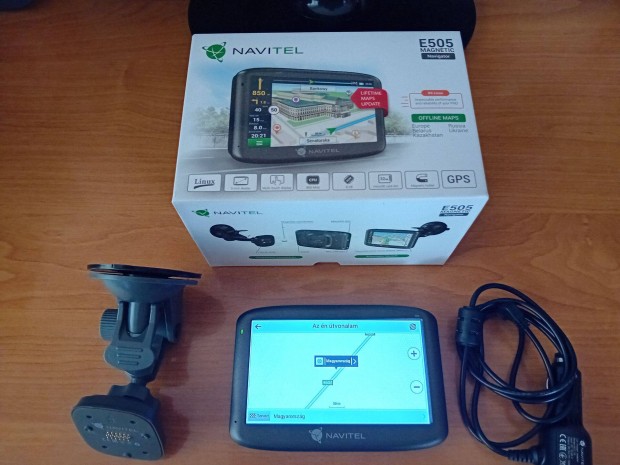 Navitel E505 Magnetic navigci elad