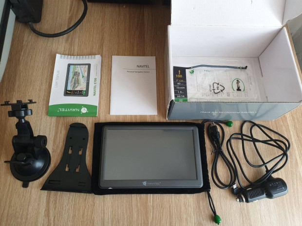 Navitel E700 GPS navigáció
