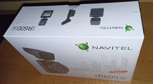 Navitel R600 Dashcam Bontatlan! Ajándék 32 GB-os microsd