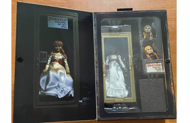 Neca Conjuring(Dmonok Kztt) Annabelle Figura !