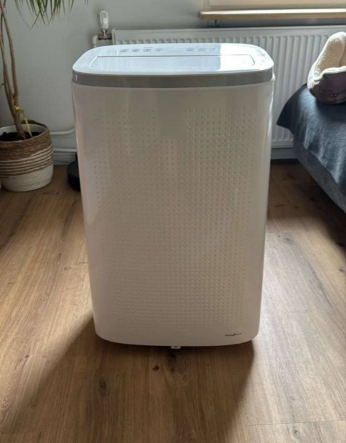 Nedis Wifiacmb1WT16 felső Kategóriás Mobilklíma 16000BTU