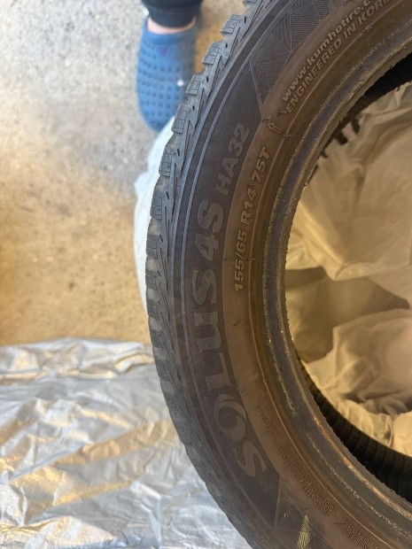 Ngy-vszakos Kumho 155/65 R14 4 db