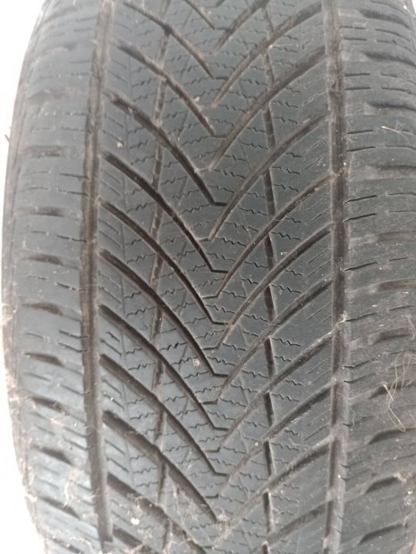 Ngy vszakos gumi elad 2 db..Ptka ,Szekesfehervr! 